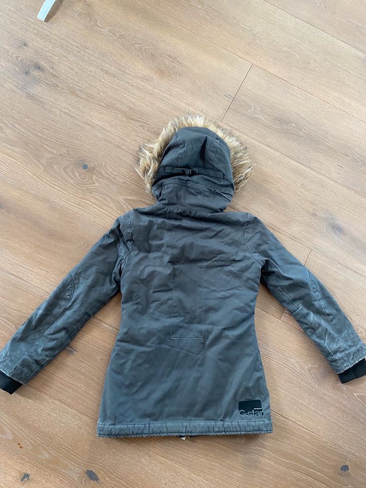 Winterparka von G-Star mit Fell, Größe S in Rösrath