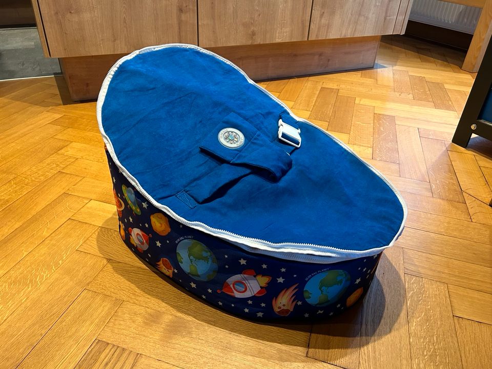 Sitzsack Bean Bag Planet in Paderborn