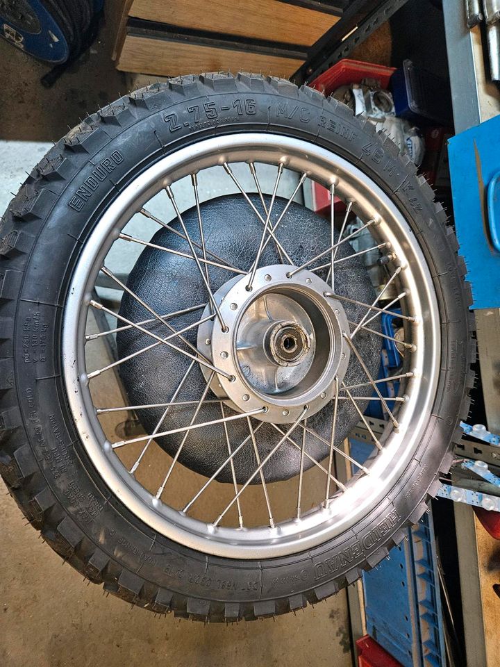 Honda xl50 Felge Rad Reifen in Lage