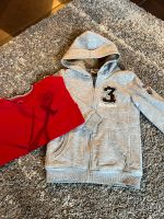 Sweatjacke Jacke für Jungs in 110-116 & Shirt von Esprit Köln - Porz Vorschau