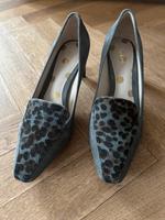 Wildleder- Pumps von Boden, neu, Größe 38,5 München - Au-Haidhausen Vorschau