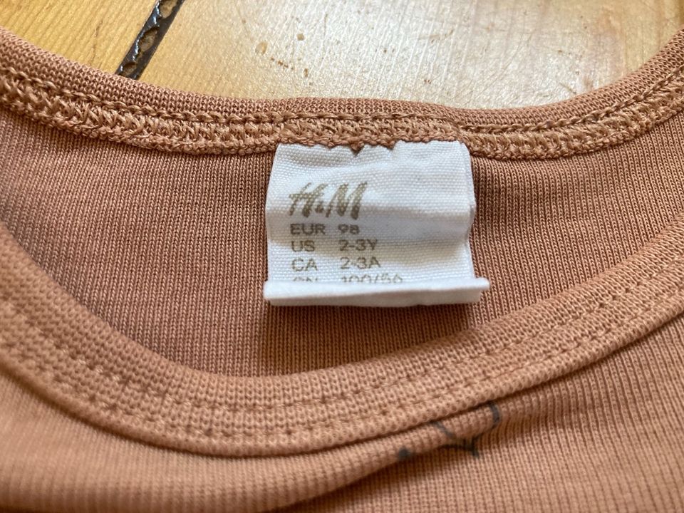 Kurzarmbody H&M Gr. 98 in Hamburg