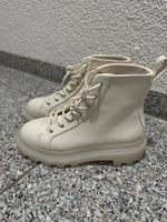 H&m Damen Boots Stiefeletten gr 39 Hessen - Haiger Vorschau