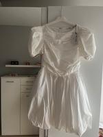Minikleid mit Puffärmeln ballonartig Na-kd Gr. 38 weiß Neu mit Hessen - Dietzenbach Vorschau