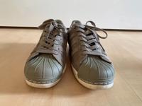 Adidas Superstars khaki Veloursleder Gr. 6,5 40 unisex Originals Hessen - Langen (Hessen) Vorschau