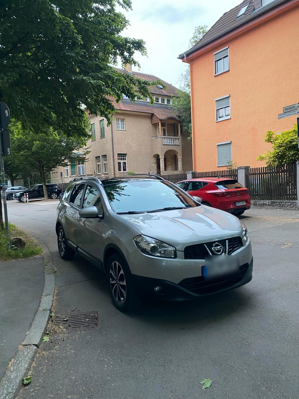 Abbildung des Autos Nissan qashqai +2 Motor …