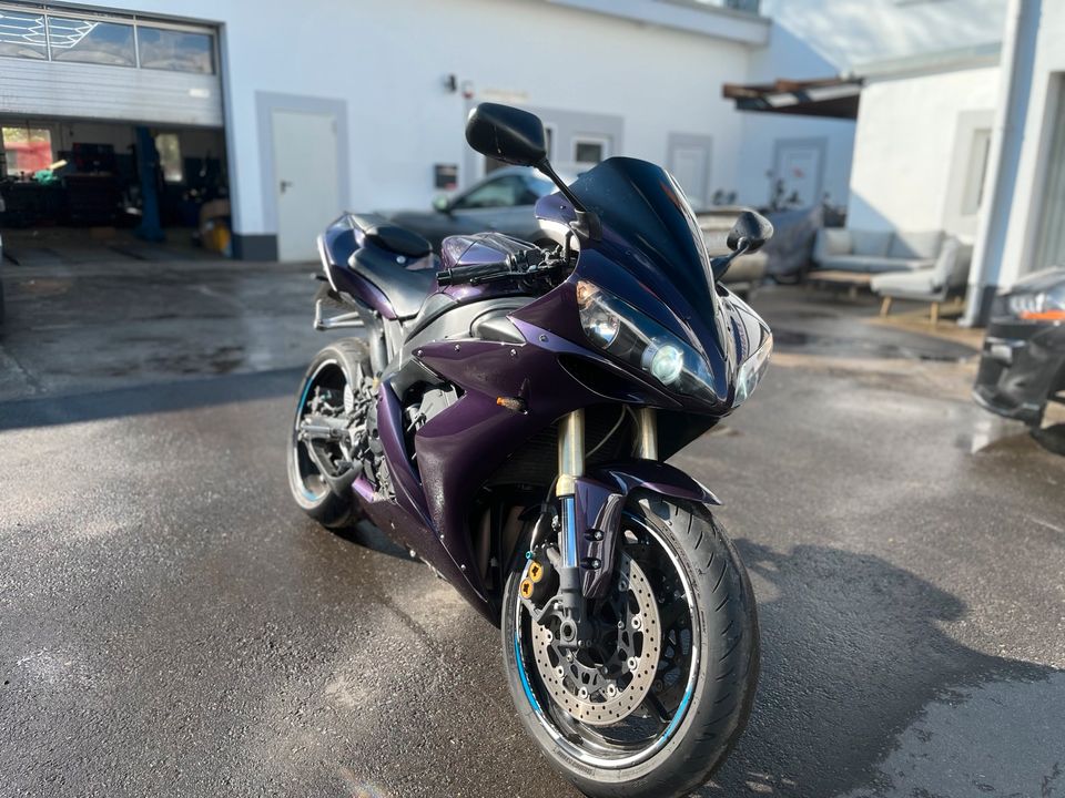 Yamaha R1 RN12 TÜV NEU in Uetersen