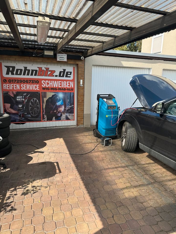 Auto Klimaanlage Service mit Gas R134A in Rodenbach