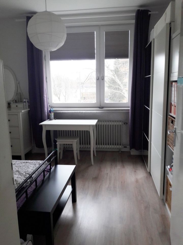 2-Zimmer-Wohnung in H-Döhren mit Balkon & guten Parkmöglichkeiten in Hannover