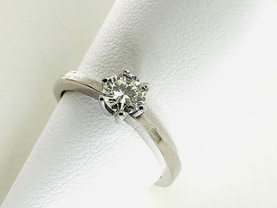 Ring 585/- Weißgold mit Brillant 0,35 ct und Zertifikat in Coesfeld