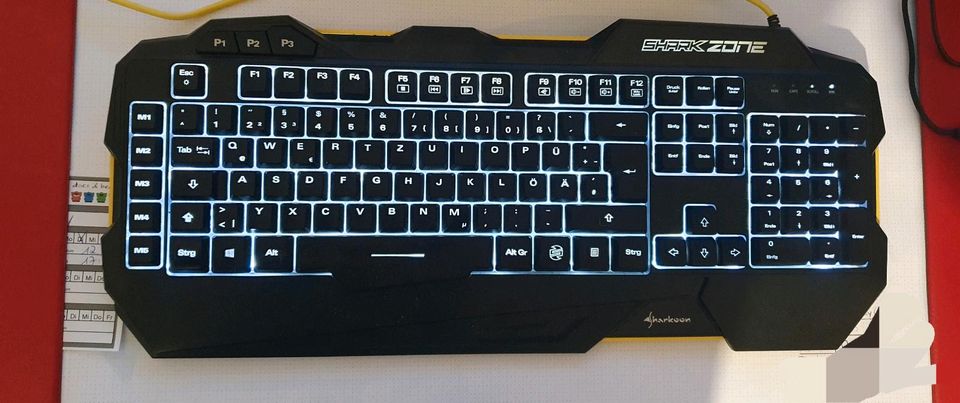 Sharkoon SHARK ZONE K30 Gaming Tastatur in Weilimdorf - Hausen | Tastatur &  Maus gebraucht kaufen | eBay Kleinanzeigen ist jetzt Kleinanzeigen