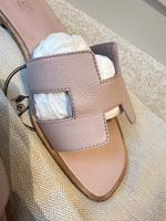 Hermes Sandalen Oran Rose Porcelaine Bayern - Zirndorf Vorschau
