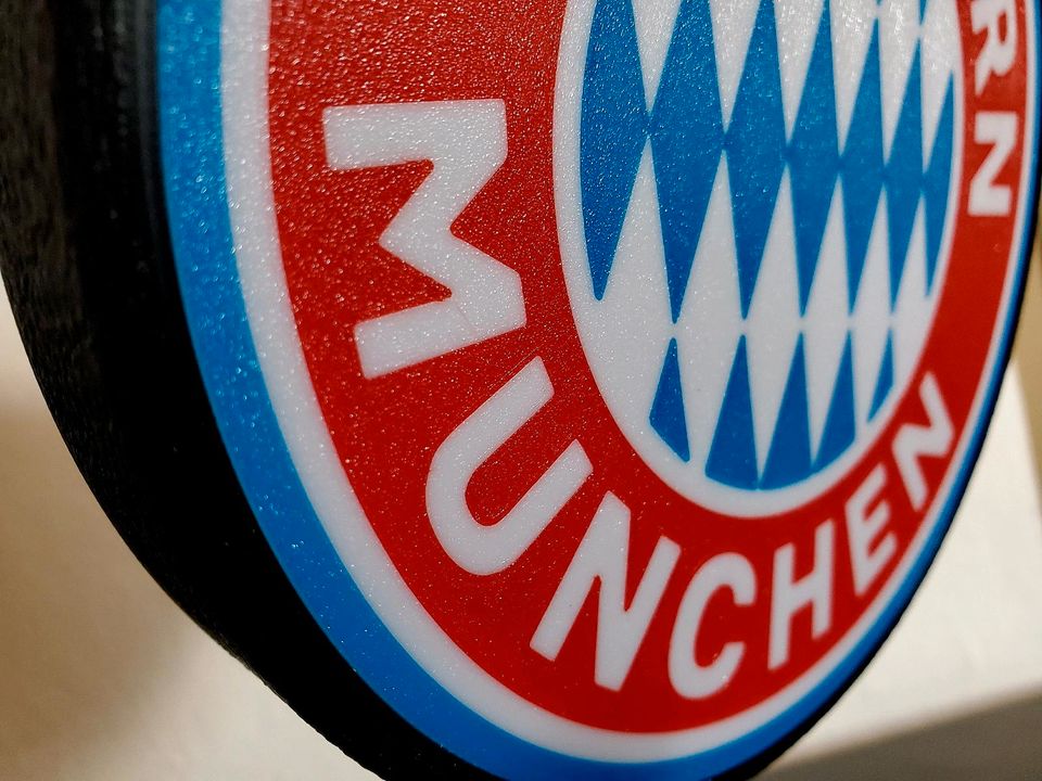 Lampe des FC Bayern München zu verkaufen - Perfekt für Fans! in Siegen
