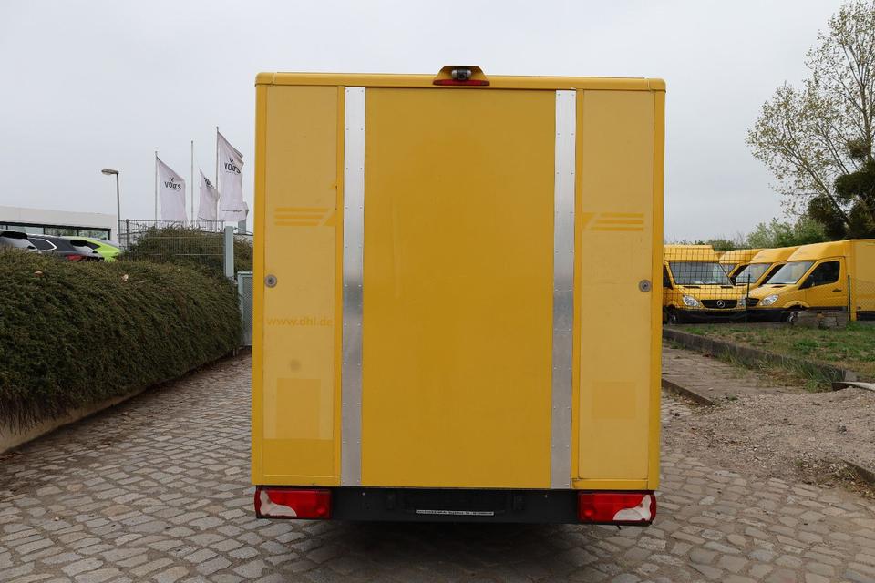 Mercedes-Benz Wohnmobil mit Aufstellklappe links und rechts in Magdeburg