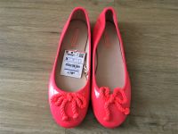 ZARA Ballerina in Lackoptik Korallenrot mit Schleifen Gr. 36 NEU Nordrhein-Westfalen - Witten Vorschau