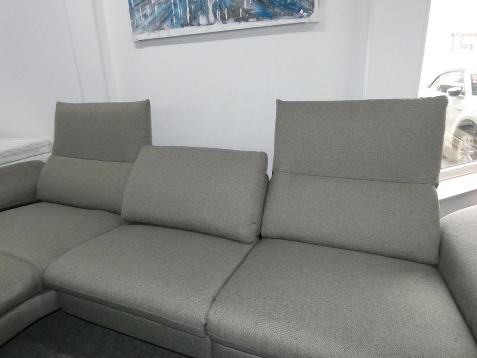 LForm Sofa Garnitur 3xelktr Funktionen anstatt 4.750€ in Hagen am Teutoburger Wald