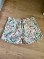 Shorts Esmara Gr. 38 Essen - Essen-Werden Vorschau