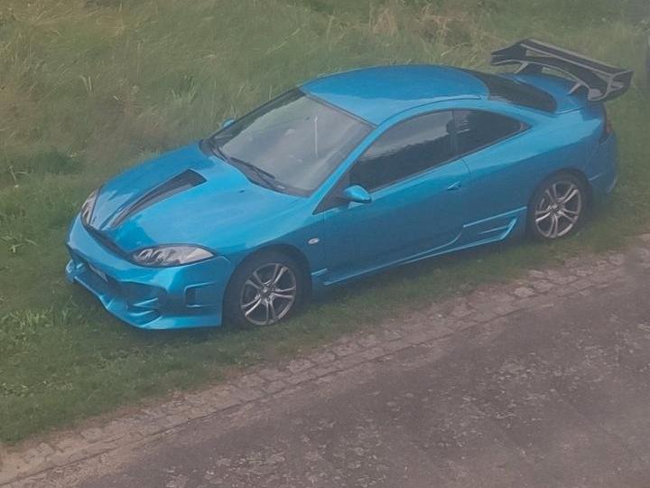 Abbildung des Autos ford Cougar 2.5L