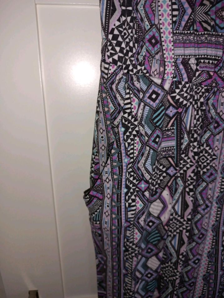 H&M Jumpsuit VISCOSE GR. 158 in Oberreichenbach