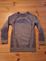 Trainingsshirt Langarm/ Funktionsshirt 128 Berlin - Treptow Vorschau