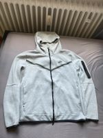 Nike Tech Fleece Feldmoching-Hasenbergl - Feldmoching Vorschau