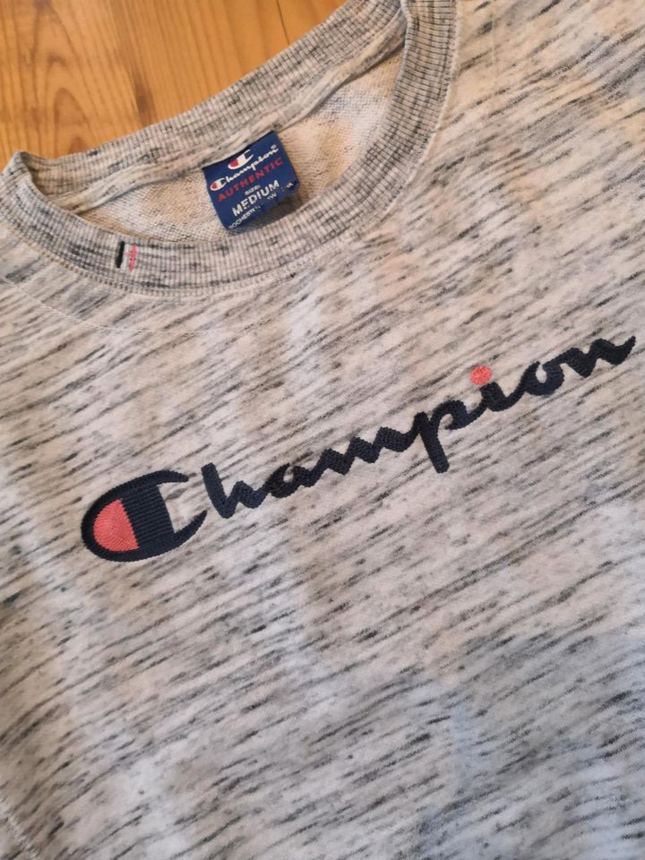 * Champion * Sweatshirt Sweater Pulli Pullover S M 34 36 in Norden