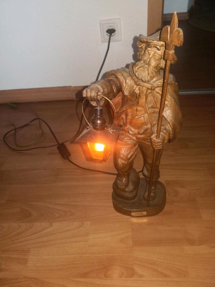 Figur aus Holz Hand Arbeit in Iserlohn