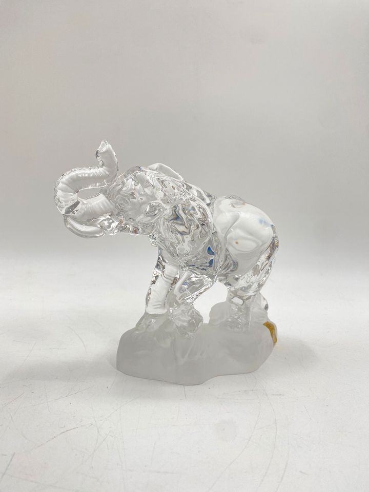 * BLEIKRISTALL KRISTALL GLAS ELEFANTEN FIGUR ELEFANT VINTAGE in Berlin