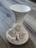 Kleine Vase weiß Rosen Keramik Sachsen-Anhalt - Schönebeck (Elbe) Vorschau
