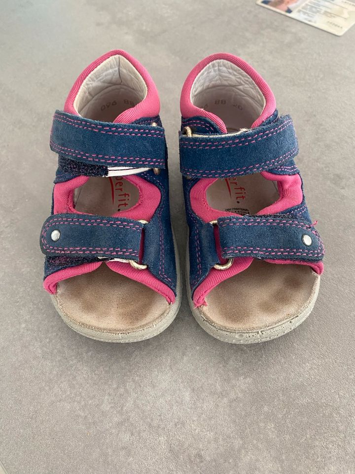 Sandalen Superfit Gr. 20 in Zaisenhausen