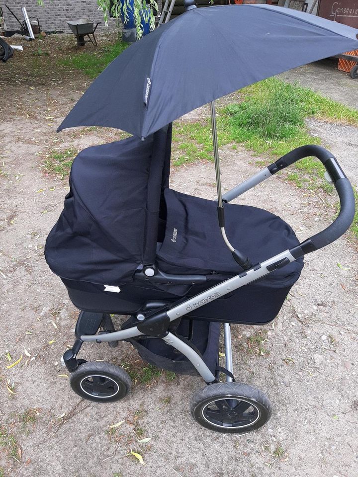 Kinderwagen Maxi Cosi Mura Komplettset ! Top Zustand ! in Duisburg