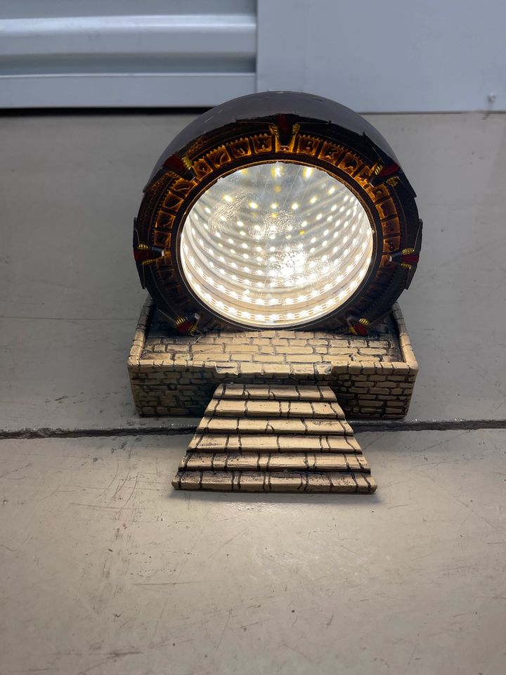Stargate Atlantis Modell Lampe in Düsseldorf