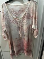 Tunika  Bluse  Tredy- Florales  Blumenmuster - Leicht Transparent Baden-Württemberg - Weinheim Vorschau