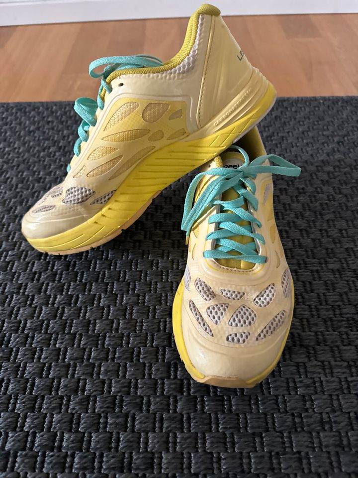 Reebok Spirtschuhe 37,5 in Dresden