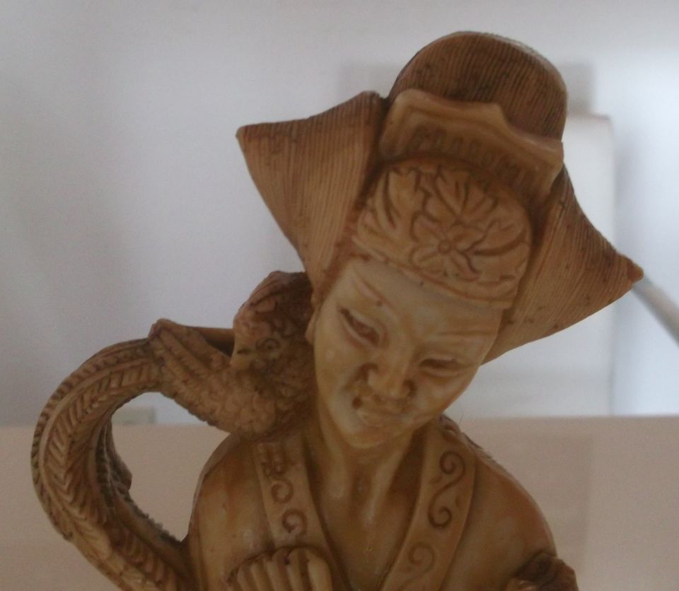 2 Chinesisch/Asiatische Figuren Geisha Frau u. Mann Skulptur in Ober-Mörlen