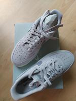 NEU! NIKE AIR FORCE ONE Damen SNEAKER, Gr. 37.5 Hessen - Homberg Vorschau