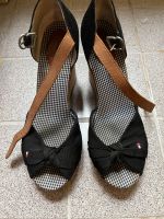 Tommy Hilfiger Wedges Sandalen schwarz, Sommer High Heels Friedrichshain-Kreuzberg - Kreuzberg Vorschau