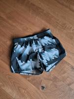Nike kurze Sporthose Dri-Fit, Shorts Gr. XS Bayern - Mindelheim Vorschau