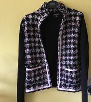 Strickjacke mit Hakenverschluss Bayern - Langenpreising Vorschau