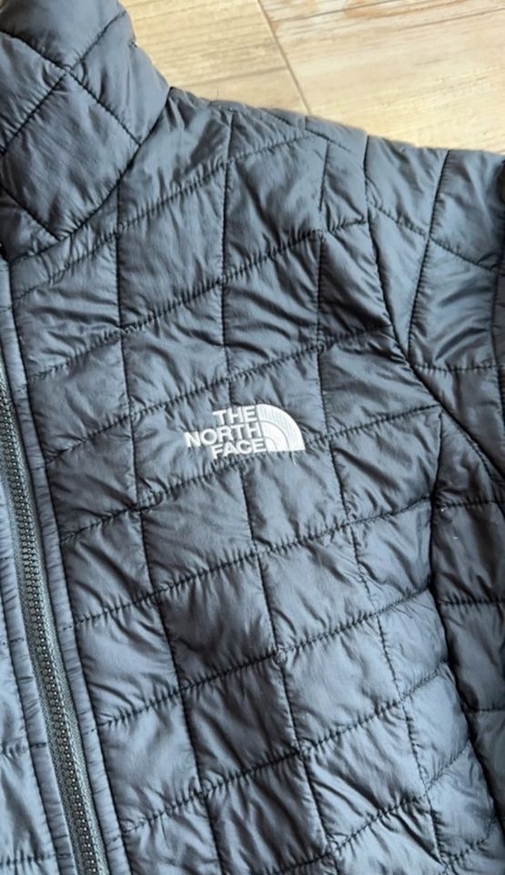 Steppjacke von The North Face - wie neu - Größe s in Freital