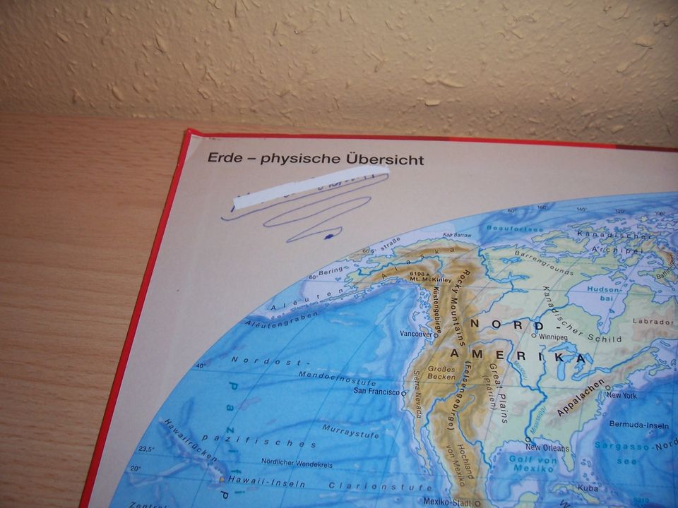 Diercke drei Universalatlas Westermann Schulatlas in Adendorf