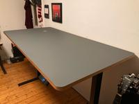 Hochwertiger Schreibtisch 2 x 1 m höhenverstellbar Faust Linoleum Köln - Nippes Vorschau