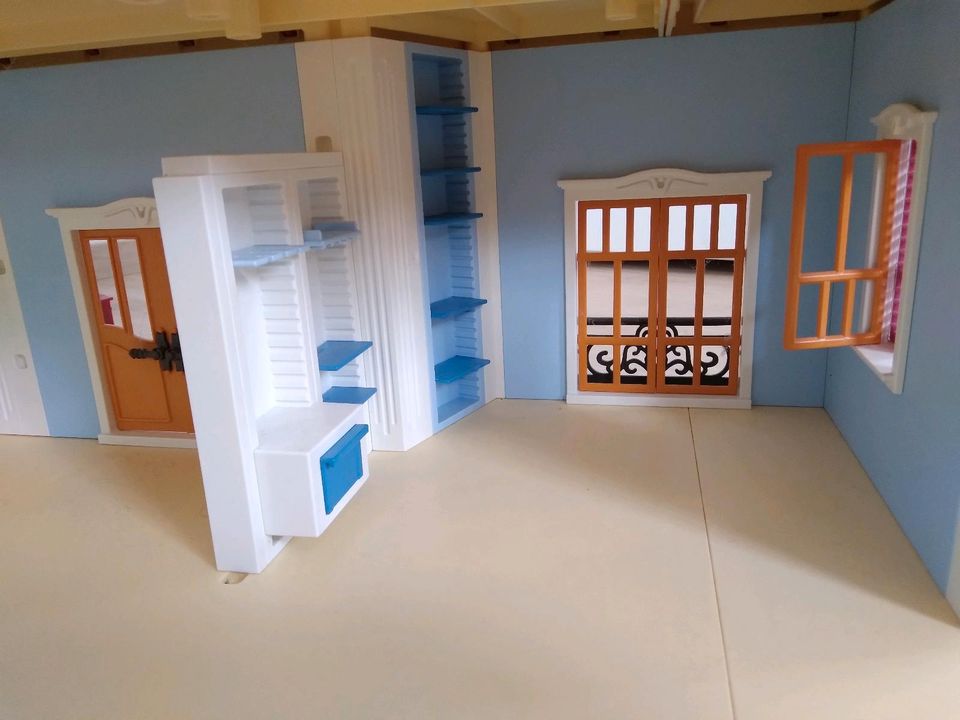 Playmobil 70205 großes Puppenhaus/ Dollhouse in Bad Rodach