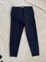 Vero Moda Stoffhose Cigarettenhose Größe M/30 Dunkelblau Navy Hessen - Trebur Vorschau