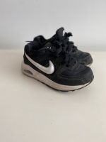 Nike Kinderschuhe gr28 Hessen - Mainhausen Vorschau