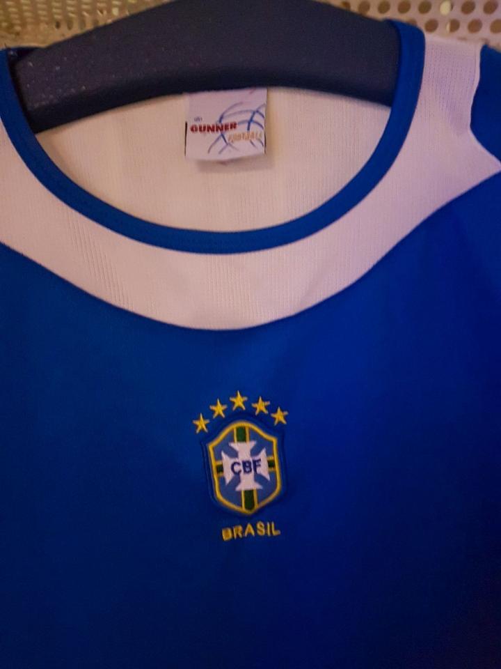 Original) TOP Brasilien Trikot Fußball Fa Blau Gr:L NP: 65 € in Hausach