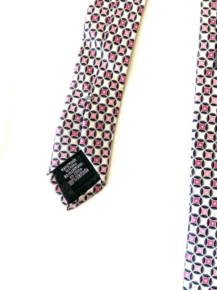 Krawatte von Perry Ellis Portfolio Seide Neuwertig USA, in Ravensburg