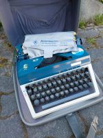 Verkaufe hier eine alte Erika Schreibmaschine Leipzig - Liebertwolkwitz Vorschau
