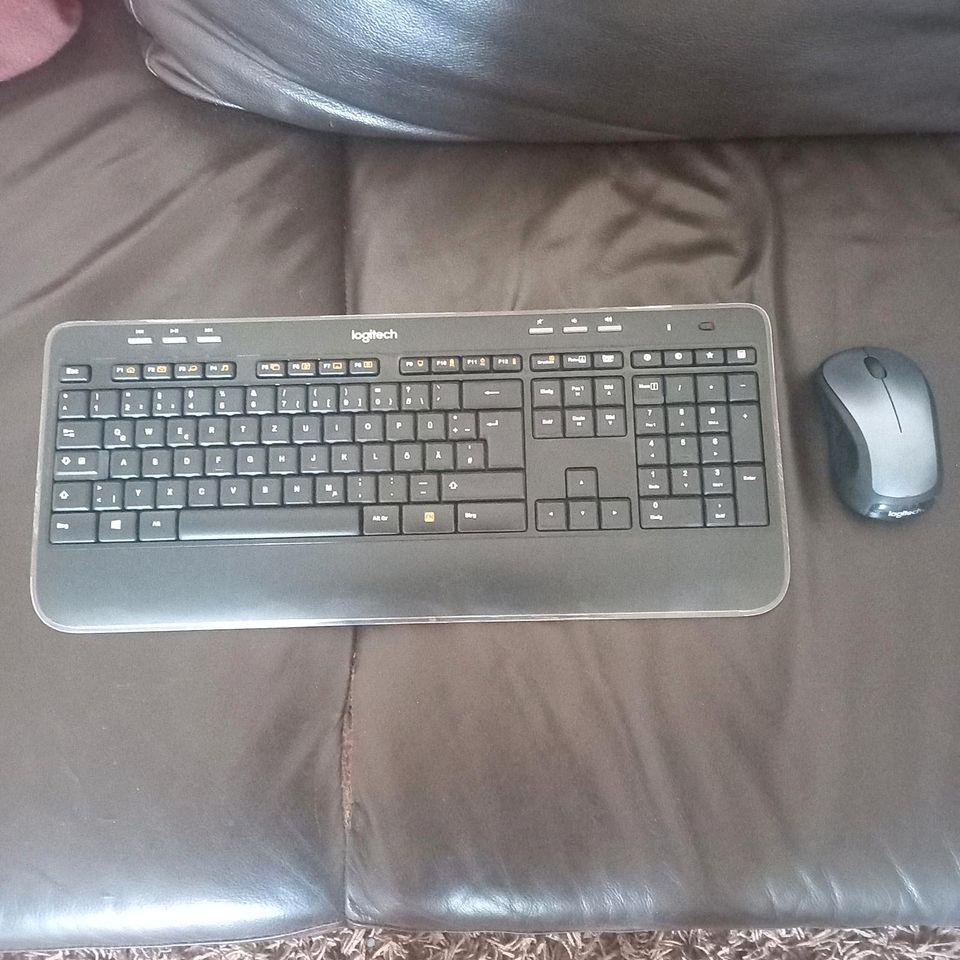 Logitech Tastatur und Maus in Beckum