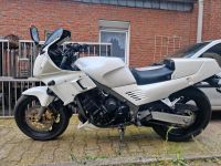 Yamaha FZR750 zeitlos schöner Oldtimer im sehr schönen Zustand. Nordrhein-Westfalen - Oberhausen Vorschau